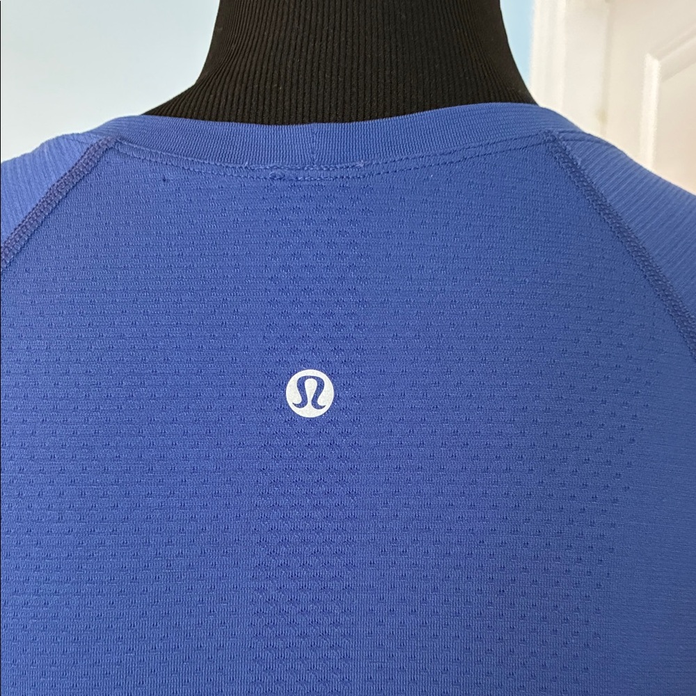 Lululemon Long Sleeve Blue Rulu Run Swiftly 4 - Picture 2 of 4